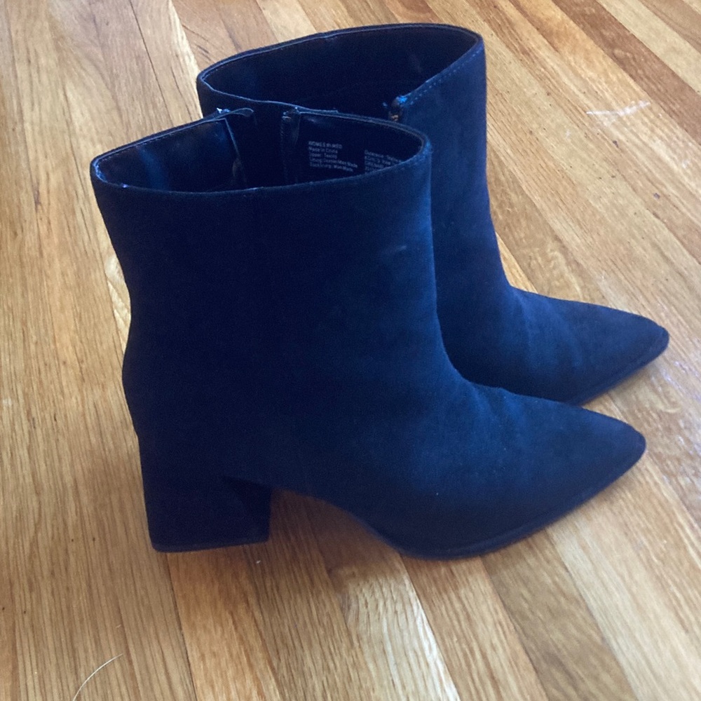 Chic Black Ankle Booties